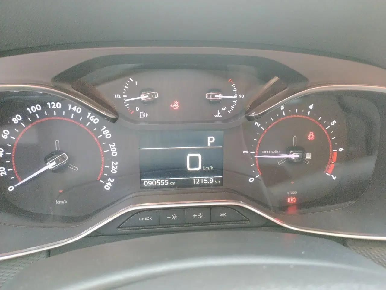 Citroen C6 2021 400THP Comfort Edition — миниатюра 11