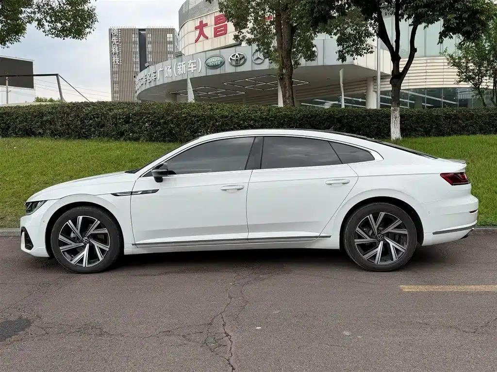 FAW-Volkswagen CC 2021 380TSI Striking Edition — миниатюра 3