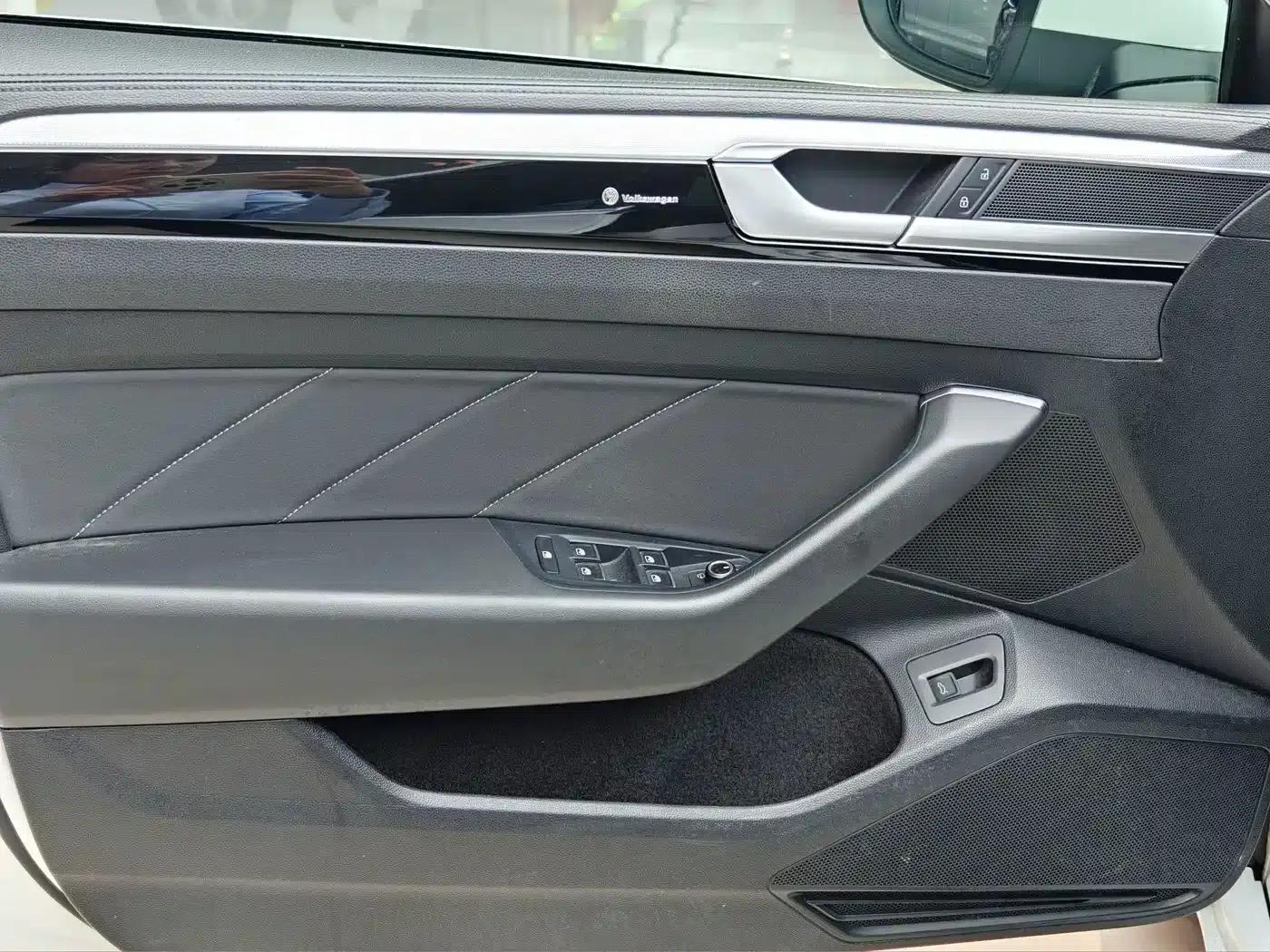 FAW-Volkswagen CC 2021 330TSI Dazzling Edition — миниатюра 6