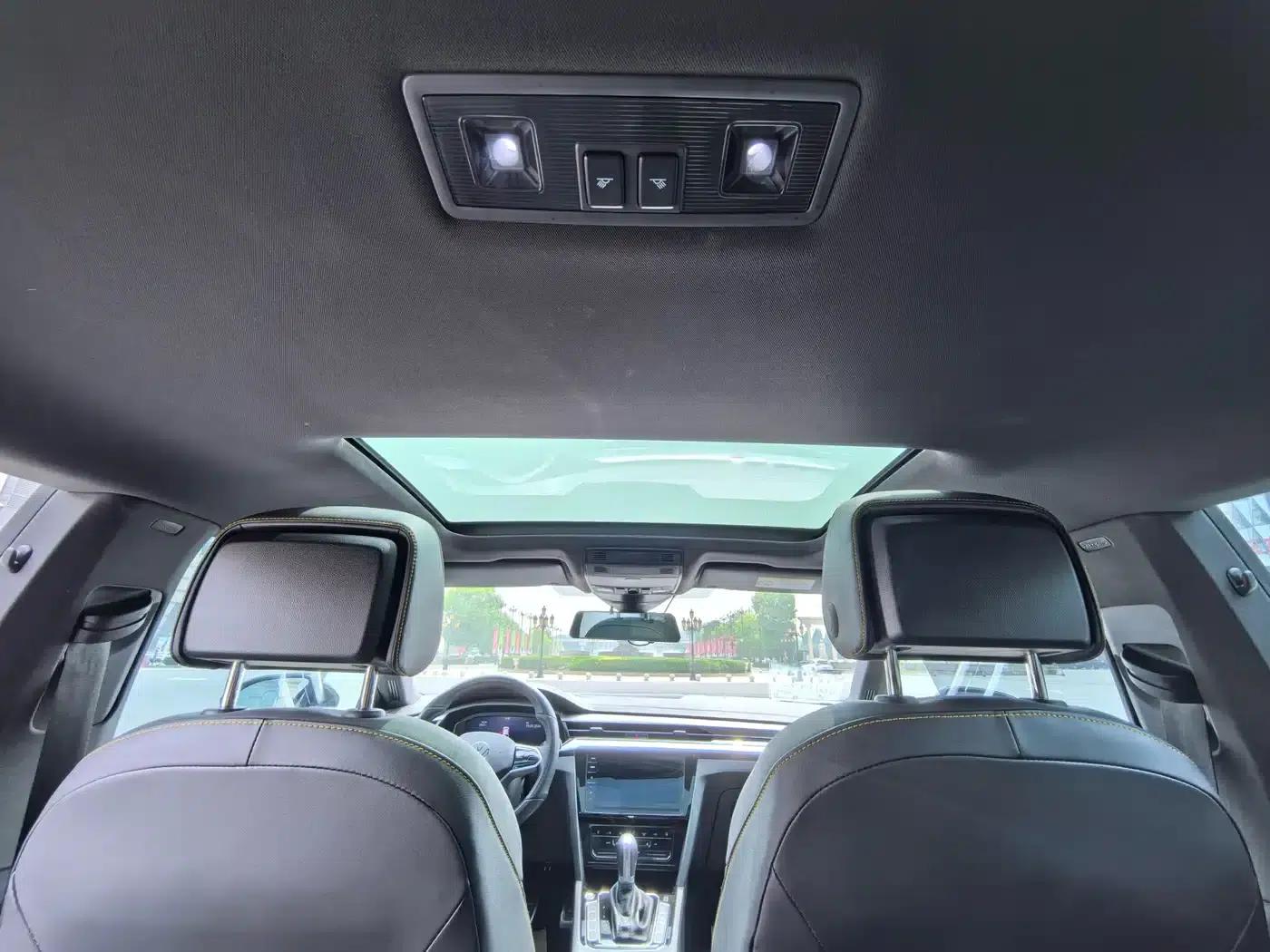 FAW-Volkswagen CC 2024 380TSI Striking Popular Edition — миниатюра 11