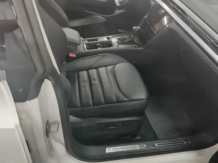 FAW-Volkswagen CC 2023 Shooting Brake 380TSI Hunter Edition — миниатюра 8