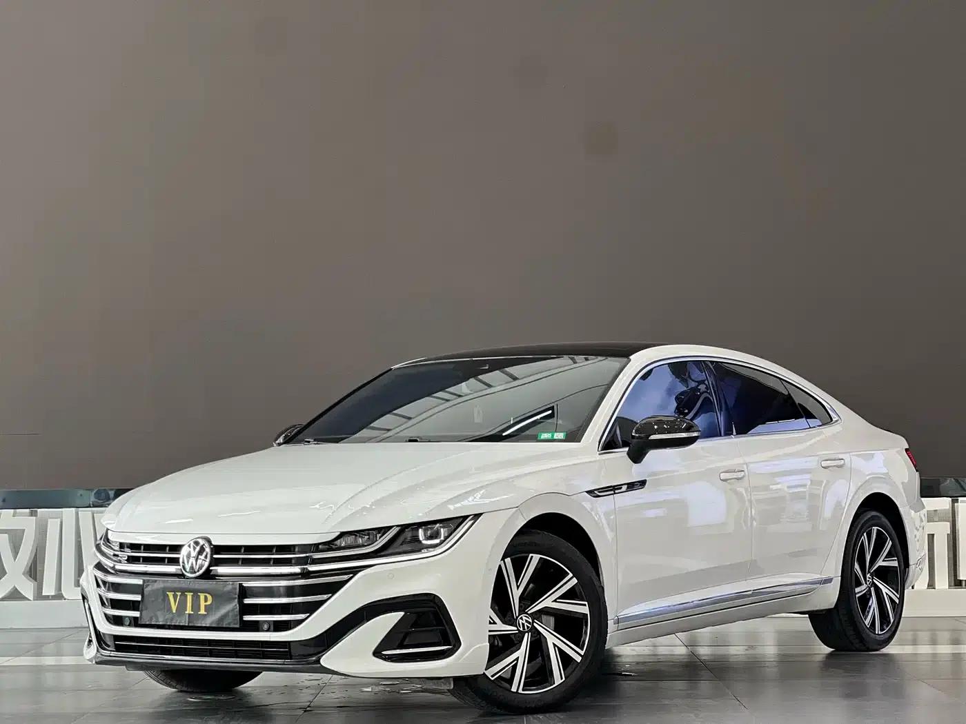 FAW-Volkswagen CC 2021 380TSI Striking Edition — миниатюра 1