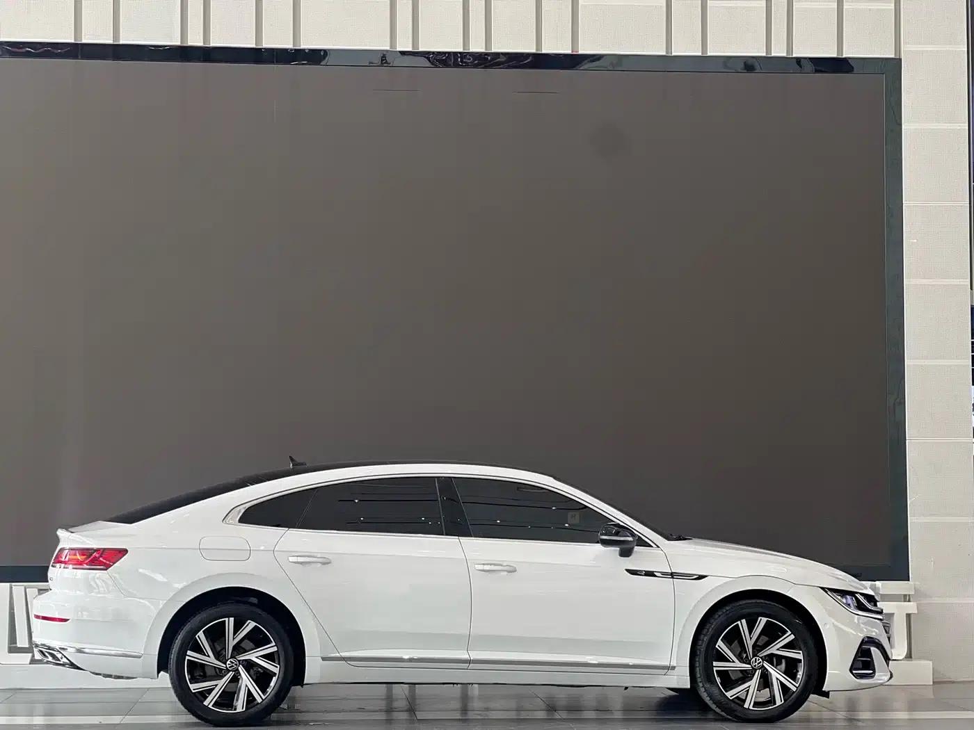 FAW-Volkswagen CC 2021 380TSI Striking Edition — миниатюра 5