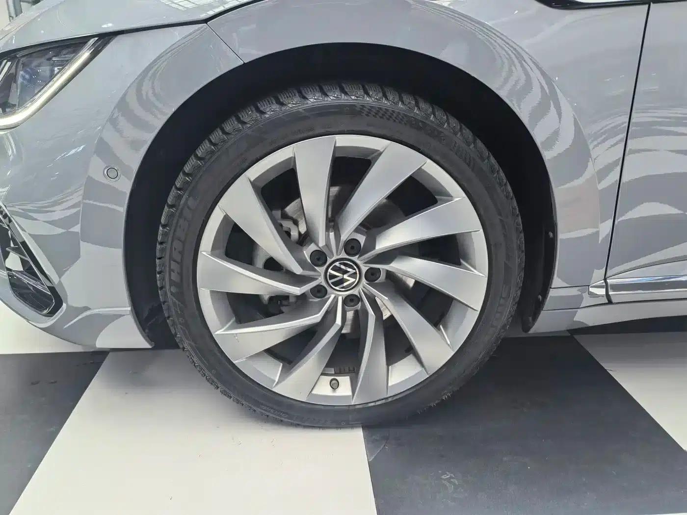 FAW-Volkswagen CC 2021 380TSI Striking Edition — миниатюра 19