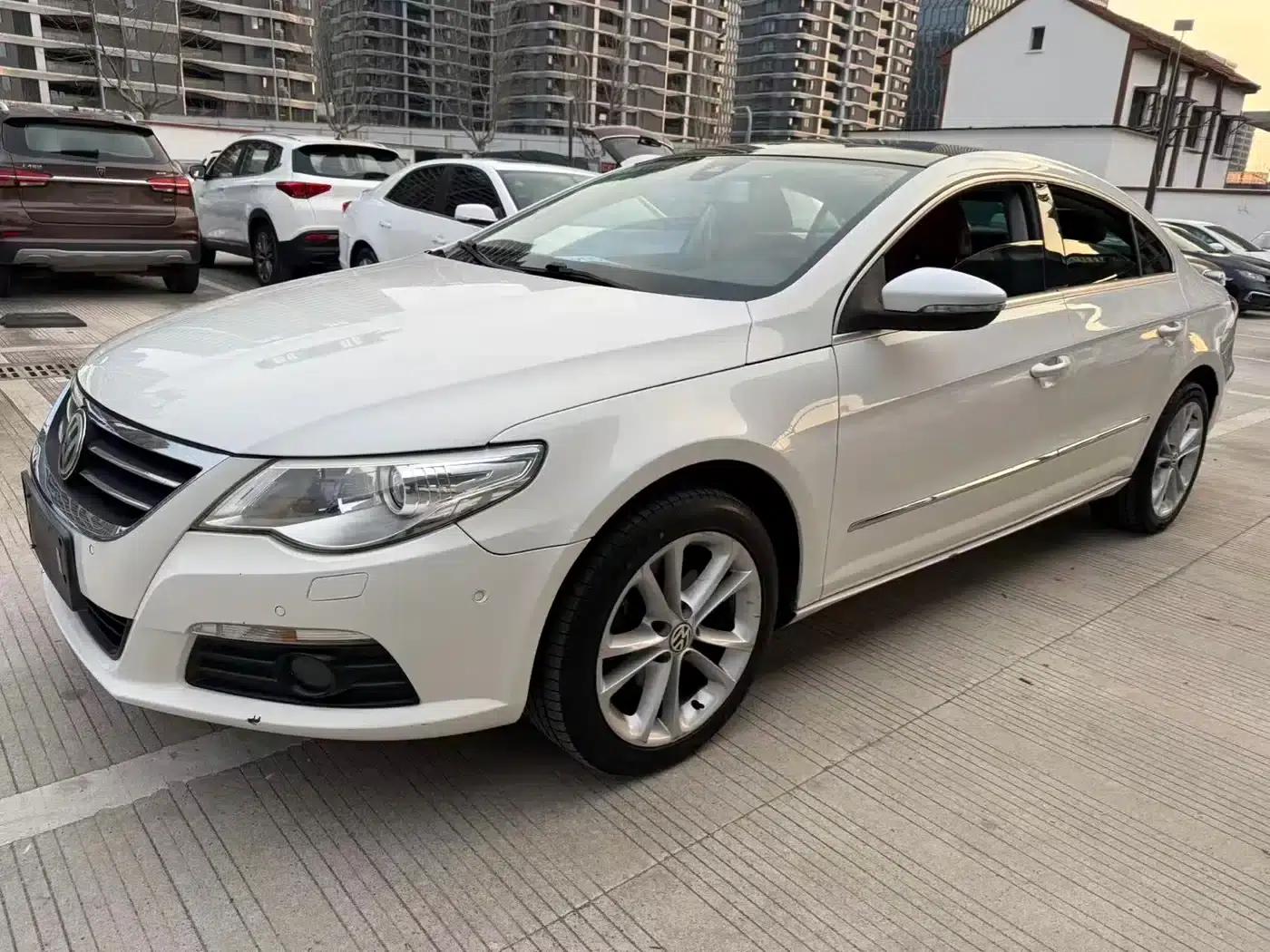 FAW-Volkswagen CC 2012 2.0TSI Premium Edition — миниатюра 1
