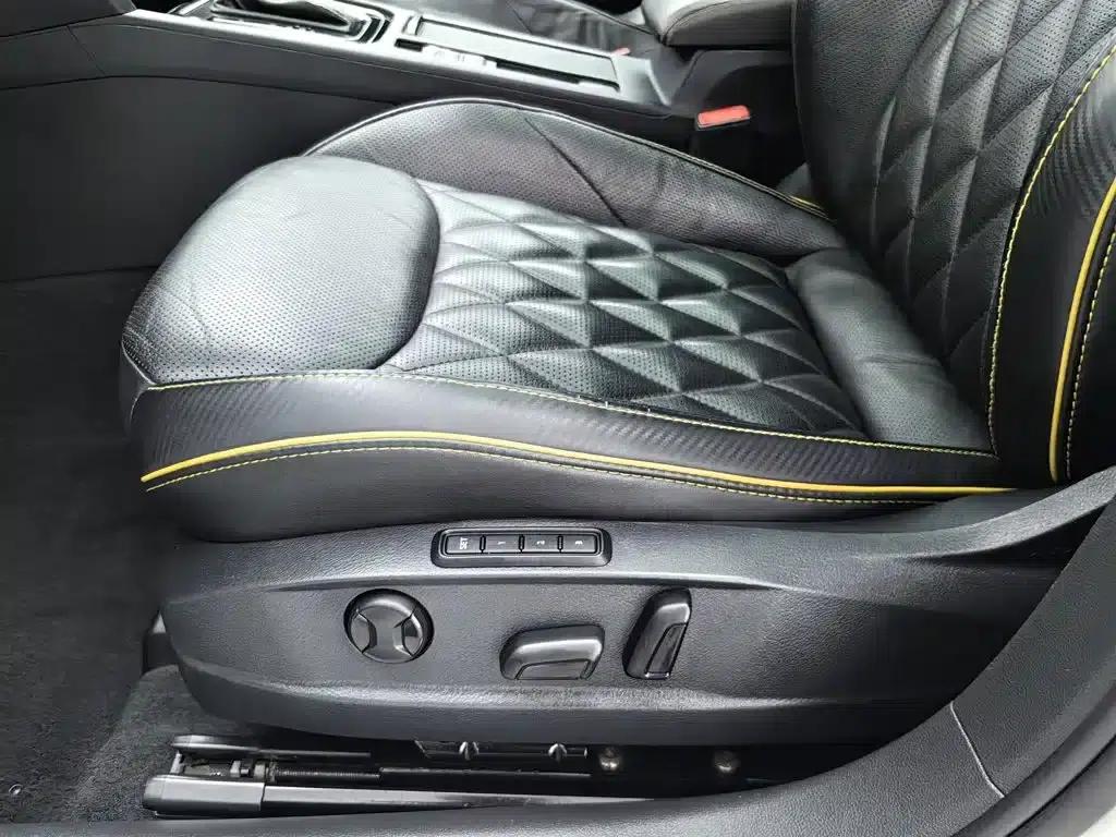 FAW-Volkswagen CC 2021 380TSI Brilliant Edition — миниатюра 20
