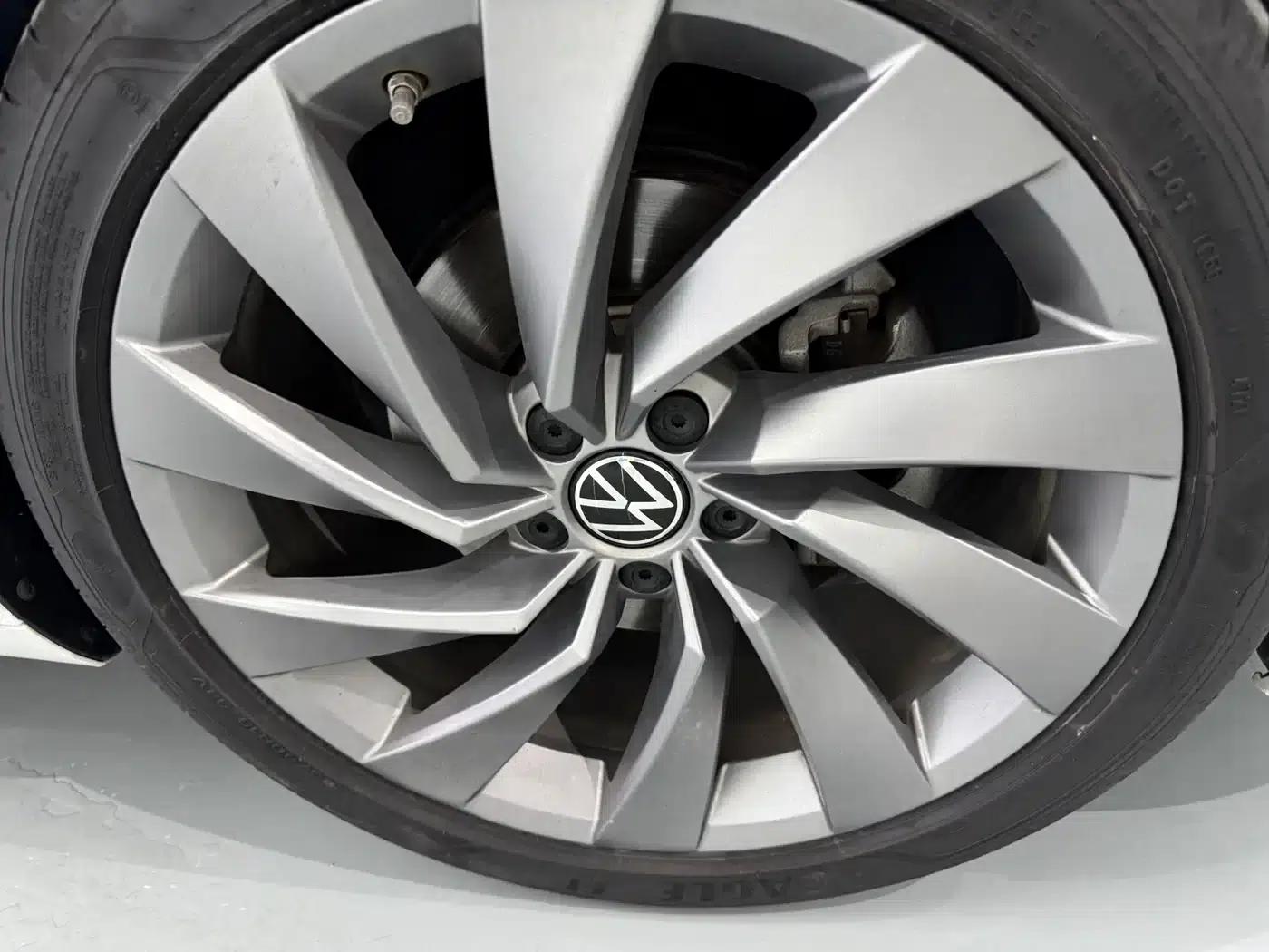 FAW-Volkswagen CC 2021 380TSI Striking Edition 30th Anniversary Edition — миниатюра 4