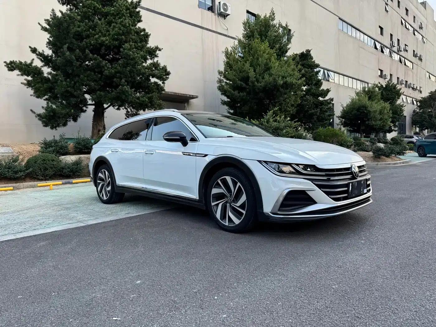 FAW-Volkswagen CC 2021 Shooting Brake 380TSI Hunter Edition — миниатюра 3