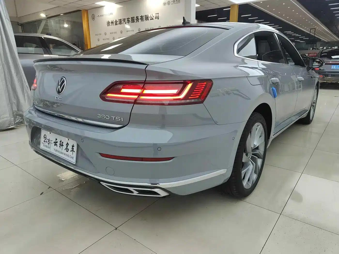 FAW-Volkswagen CC 2023 380TSI Striking Edition — миниатюра 13