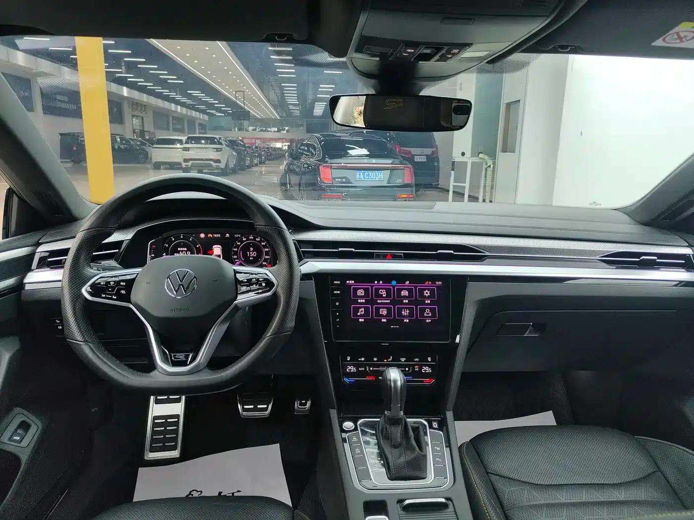 FAW-Volkswagen CC 2023 380TSI Striking Edition — миниатюра 4