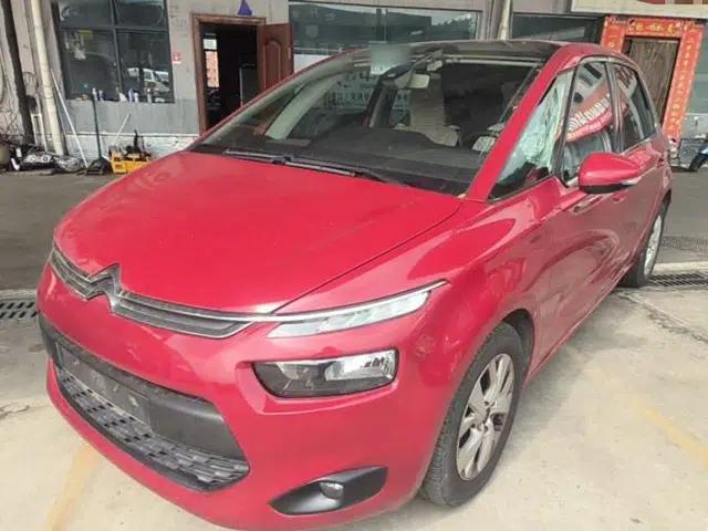 Citroen C4 Picasso 2015 1.6T Fashion Model 5 Seats