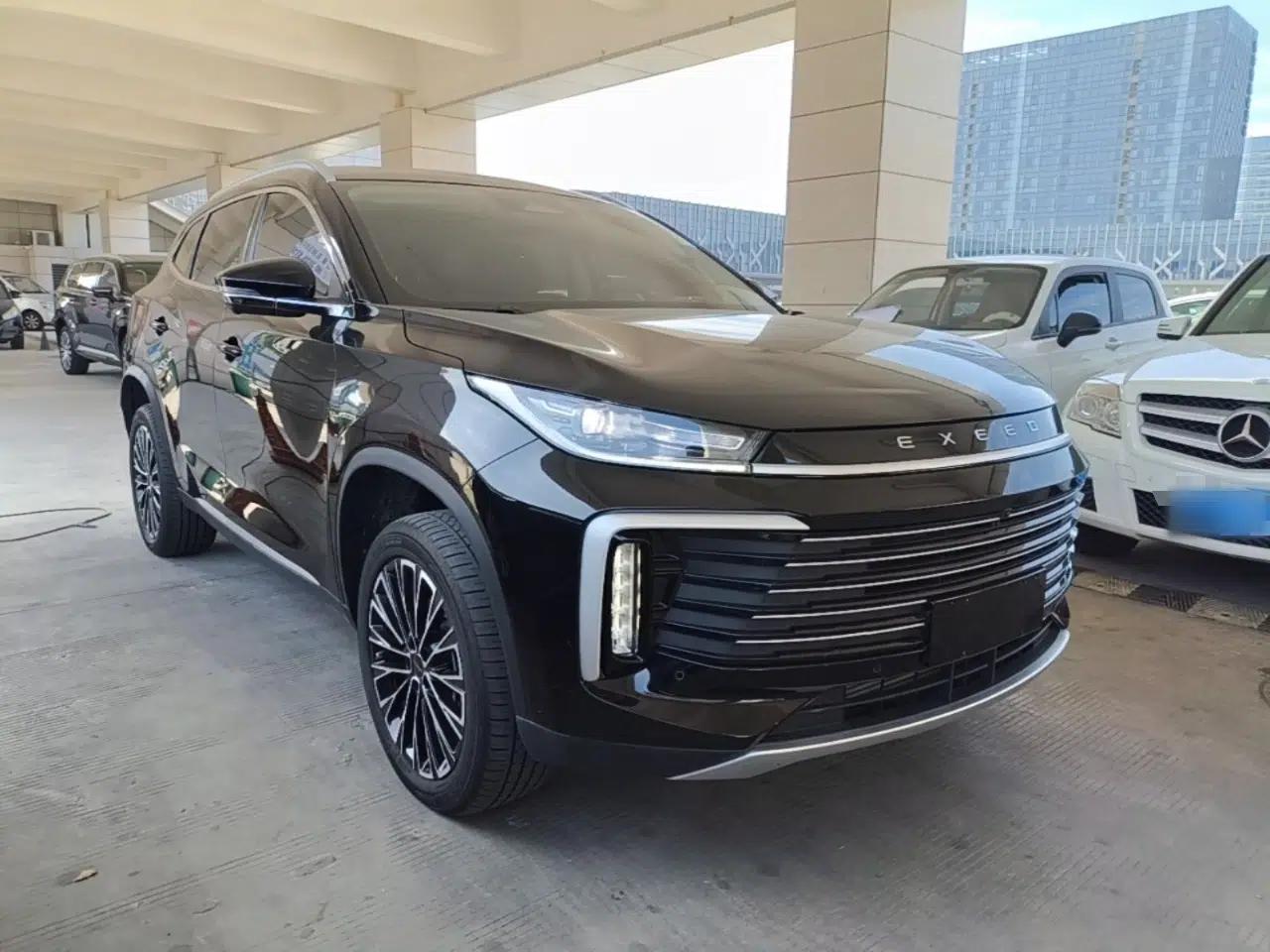 EXEED Lingyun 2025 300T Two-Wheel Drive Starry Edition — миниатюра 3
