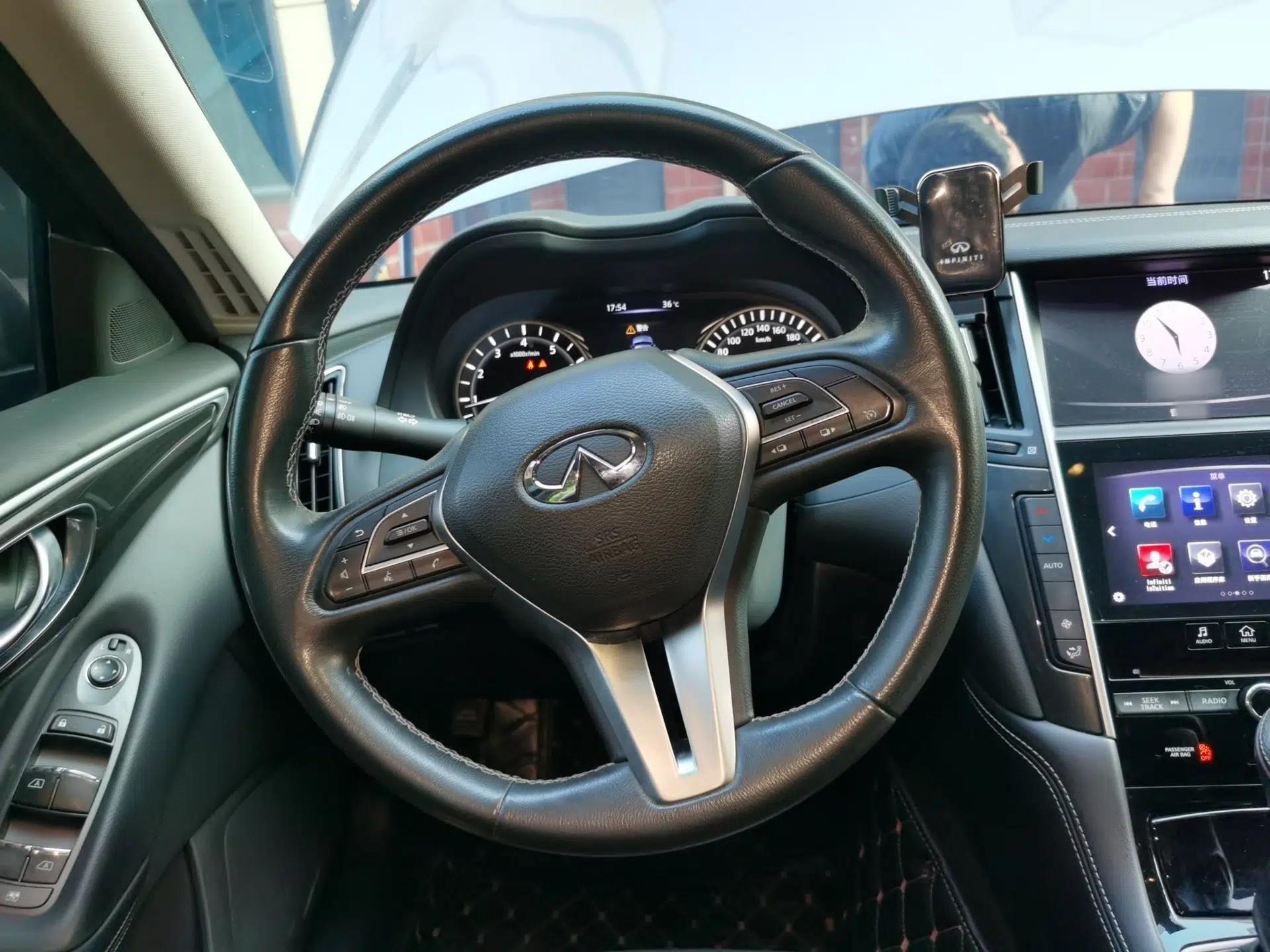 Infiniti Q50L 2018 2.0T Comfort Edition China VI Standard — миниатюра 10