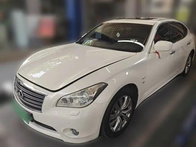 Infiniti Q70 2013 Q70L 2.5L Comfort Edition