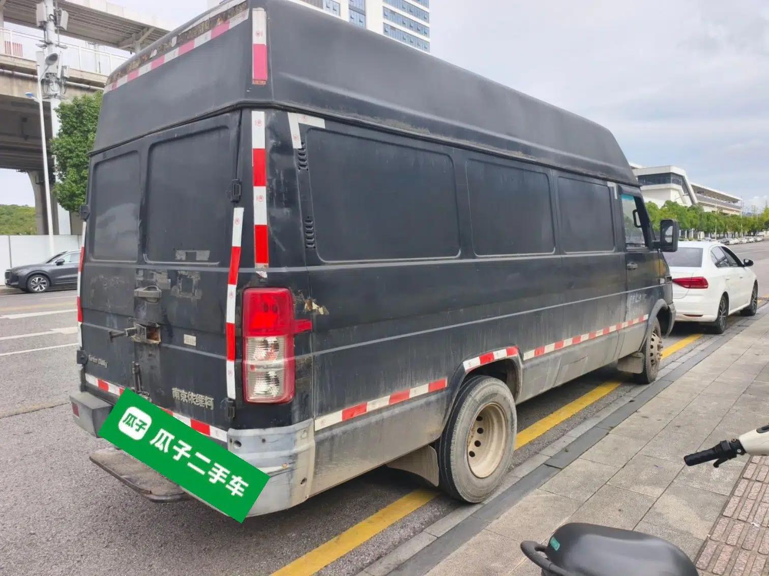 Iveco Daily 2014 2.8T-V40 NJ5044XXY3A43S4 — миниатюра 6