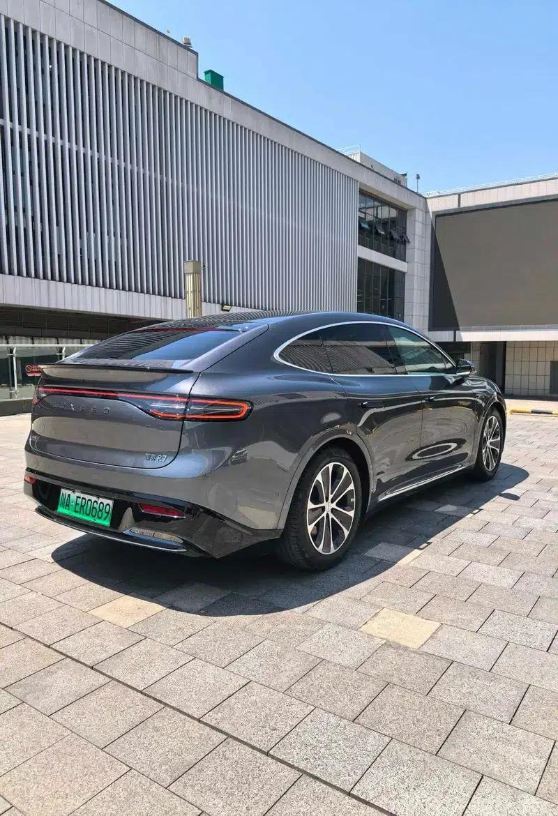 Zhijie R7 2024 Pure Electric 100kWh Max Rear-Wheel Drive Version — миниатюра 6