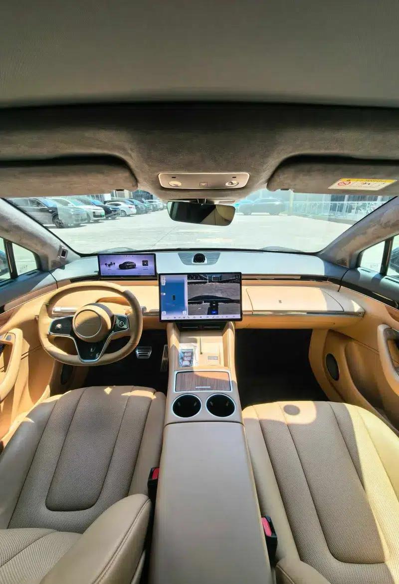 Zhijie R7 2024 Pure Electric 100kWh Max Rear-Wheel Drive Version — миниатюра 8