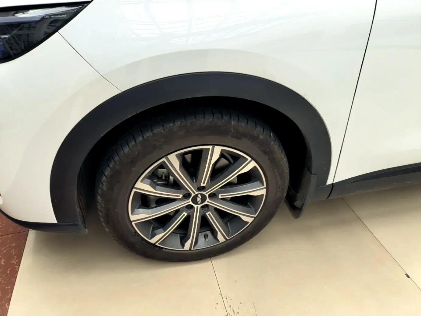 Chery Fengyun T9 2025 120 Long-Range Prestige Version 5 Seats Lithium Iron Phosphate — миниатюра 10