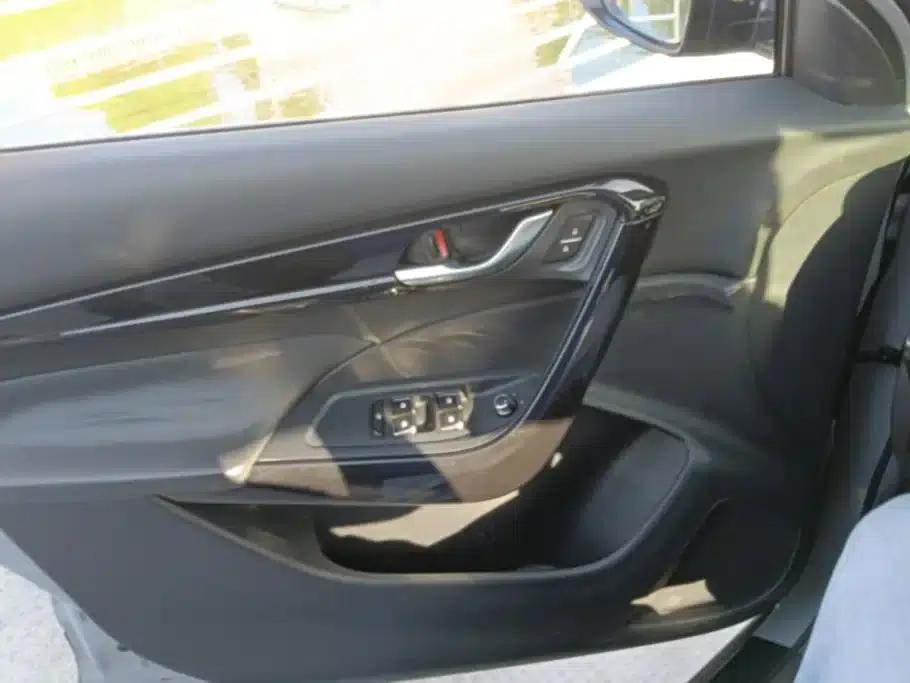 Dongfeng Fengshen AX7 2022 Mach Edition 1.5T DCT DF41 — миниатюра 7