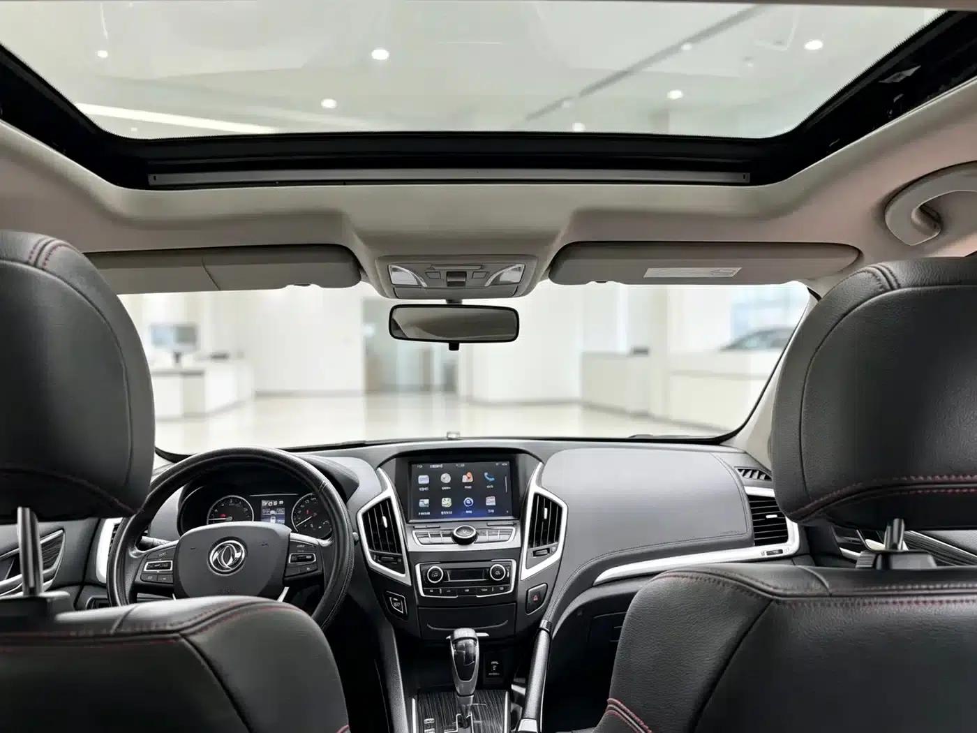 Dongfeng Fengshen AX7 2016 Model 2.0L Automatic Smart Edition — миниатюра 4