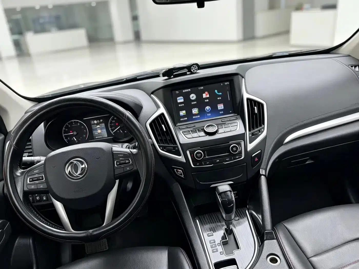 Dongfeng Fengshen AX7 2016 Model 2.0L Automatic Smart Edition — миниатюра 7