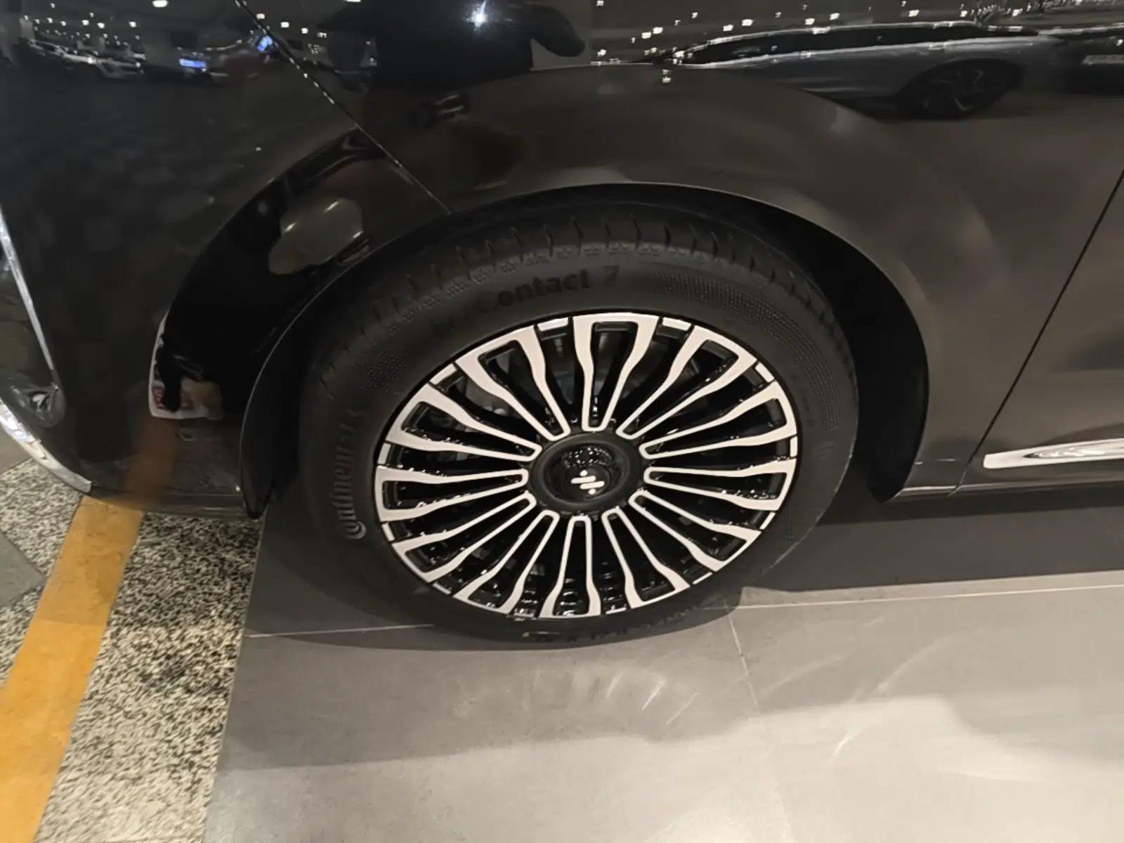 IM LS9 2026 Model 52 Ultra — миниатюра 15