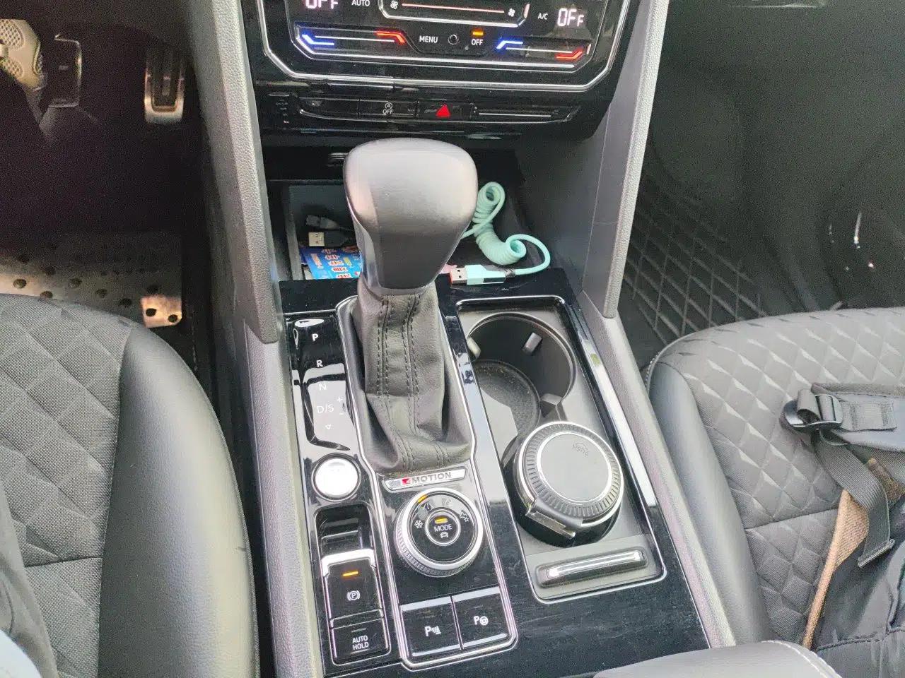 Volkswagen Teramont X 2020 Facelift 380TSI Four-Wheel Drive Luxury Edition — миниатюра 14