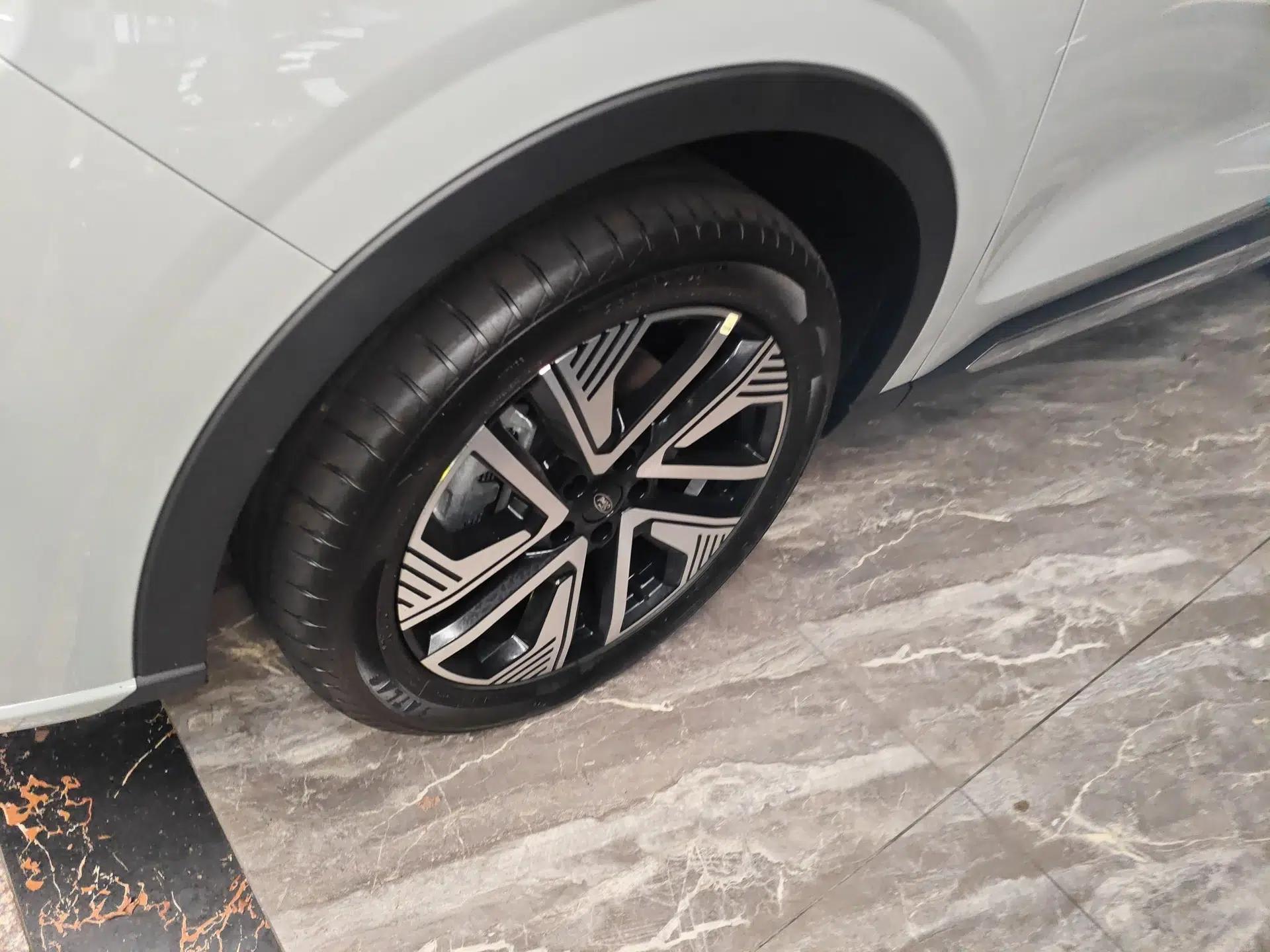 Ford Equator New Energy 2025 Luxury Edition — миниатюра 10