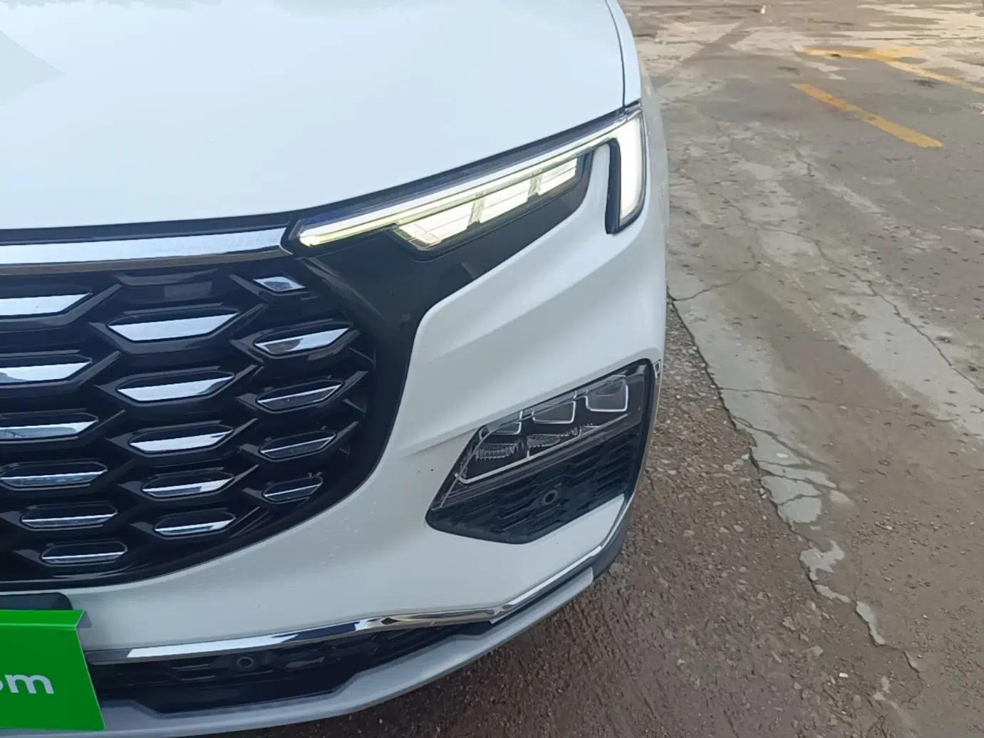 Ford Equator 2023 EcoBoost 225 Premier 7-Seater (2/2/3) — миниатюра 8
