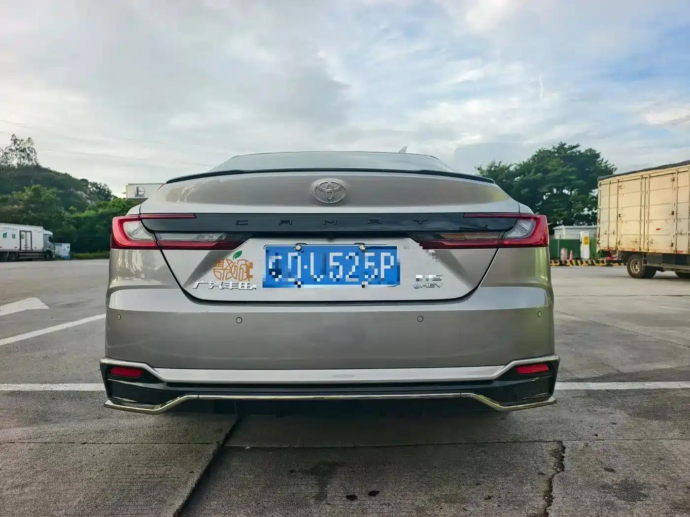 2026 Camry Hybrid 2.0HXS Sport Plus Edition — миниатюра 3