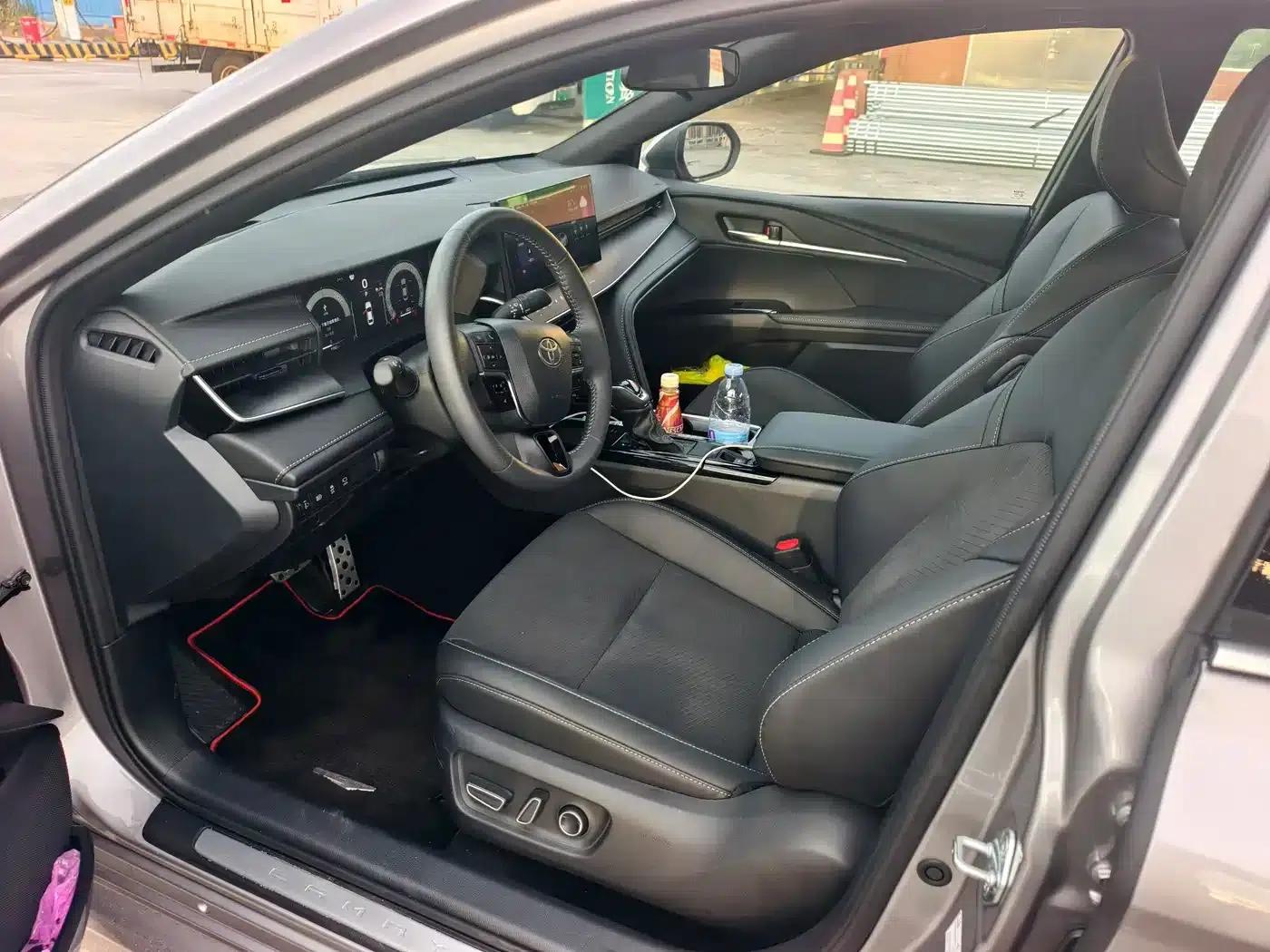 2026 Camry Hybrid 2.0HXS Sport Plus Edition — миниатюра 4