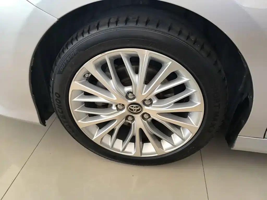 2018 Camry 2.5G Luxury Edition — миниатюра 23
