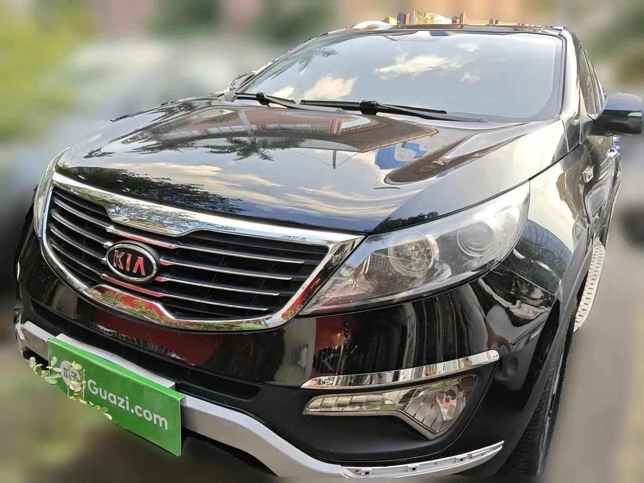 Kia Sportage R 2012 2.0L Automatic Two-Wheel Drive NAVI — миниатюра 2