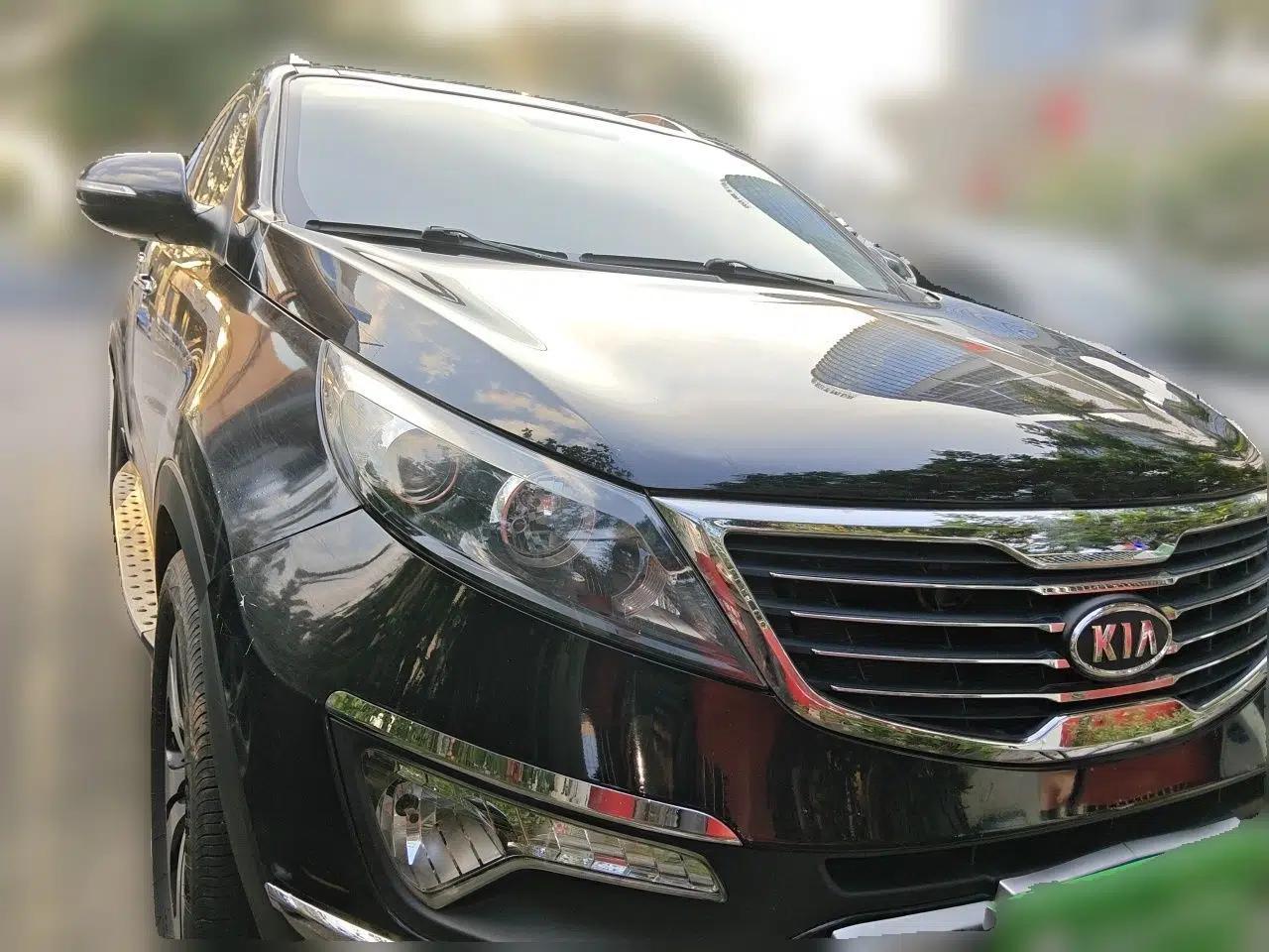 Kia Sportage R 2012 2.0L Automatic Two-Wheel Drive NAVI — миниатюра 3