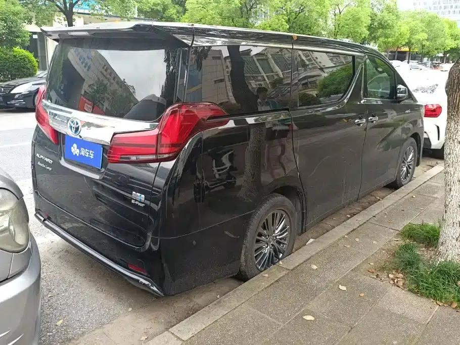 2019 Alphard Hybrid 2.5L Premium Edition — миниатюра 3