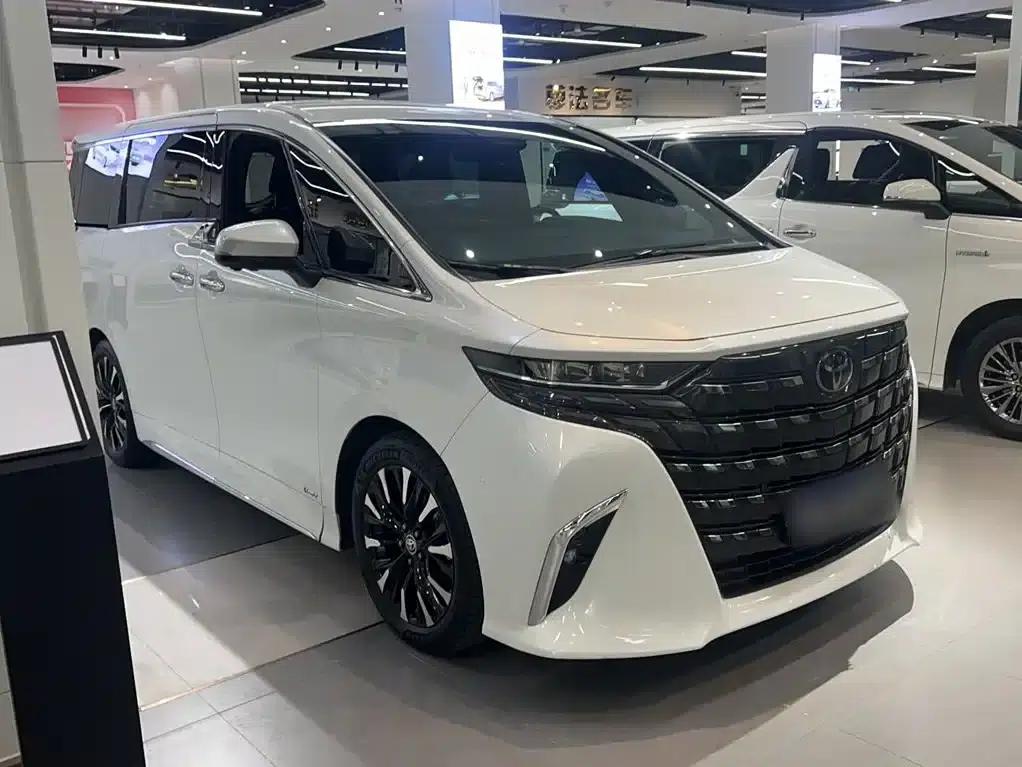 2024 Alphard Hybrid 2.5L Premium Edition — миниатюра 6