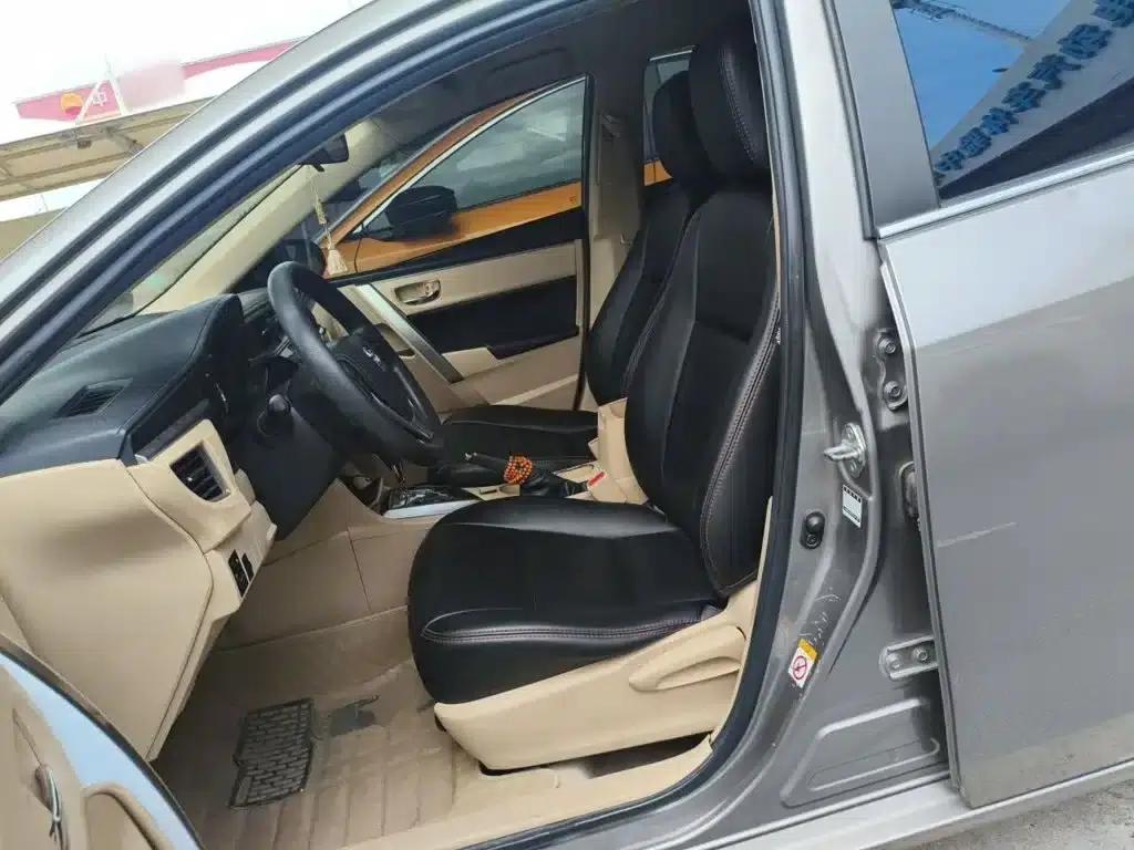 2014 Corolla 1.6L CVT GL — миниатюра 11