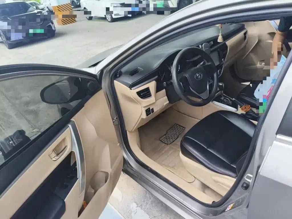 2014 Corolla 1.6L CVT GL — миниатюра 12