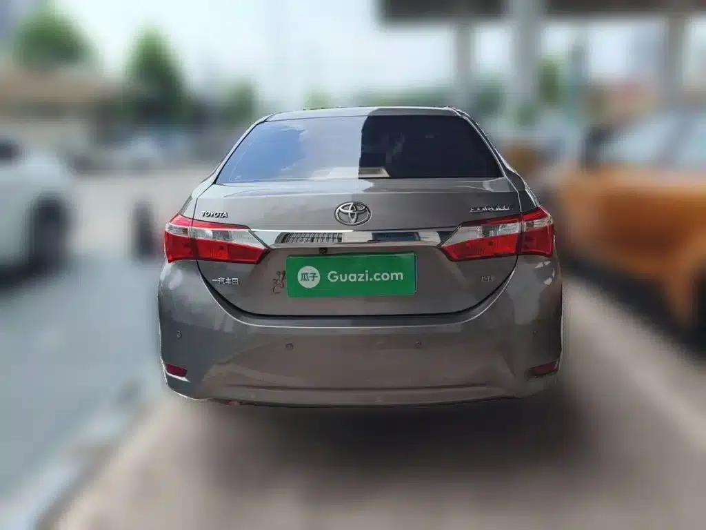 2014 Corolla 1.6L CVT GL — миниатюра 3