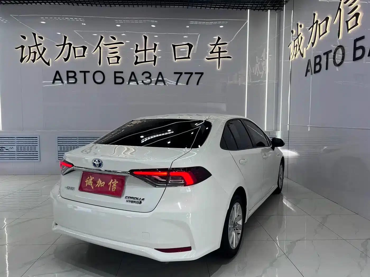 2023 Toyota Corolla 1.8L Intelligent Hybrid Elite Edition — миниатюра 4