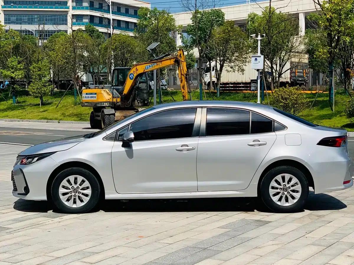 2022 Toyota Corolla 1.2T S-CVT Pioneer PLUS Edition — миниатюра 5