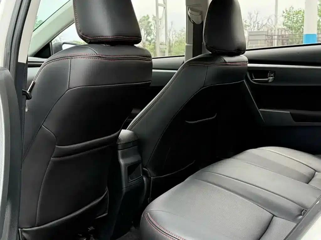 2017 Corolla Facelift 1.2T S-CVT GL-i — миниатюра 8
