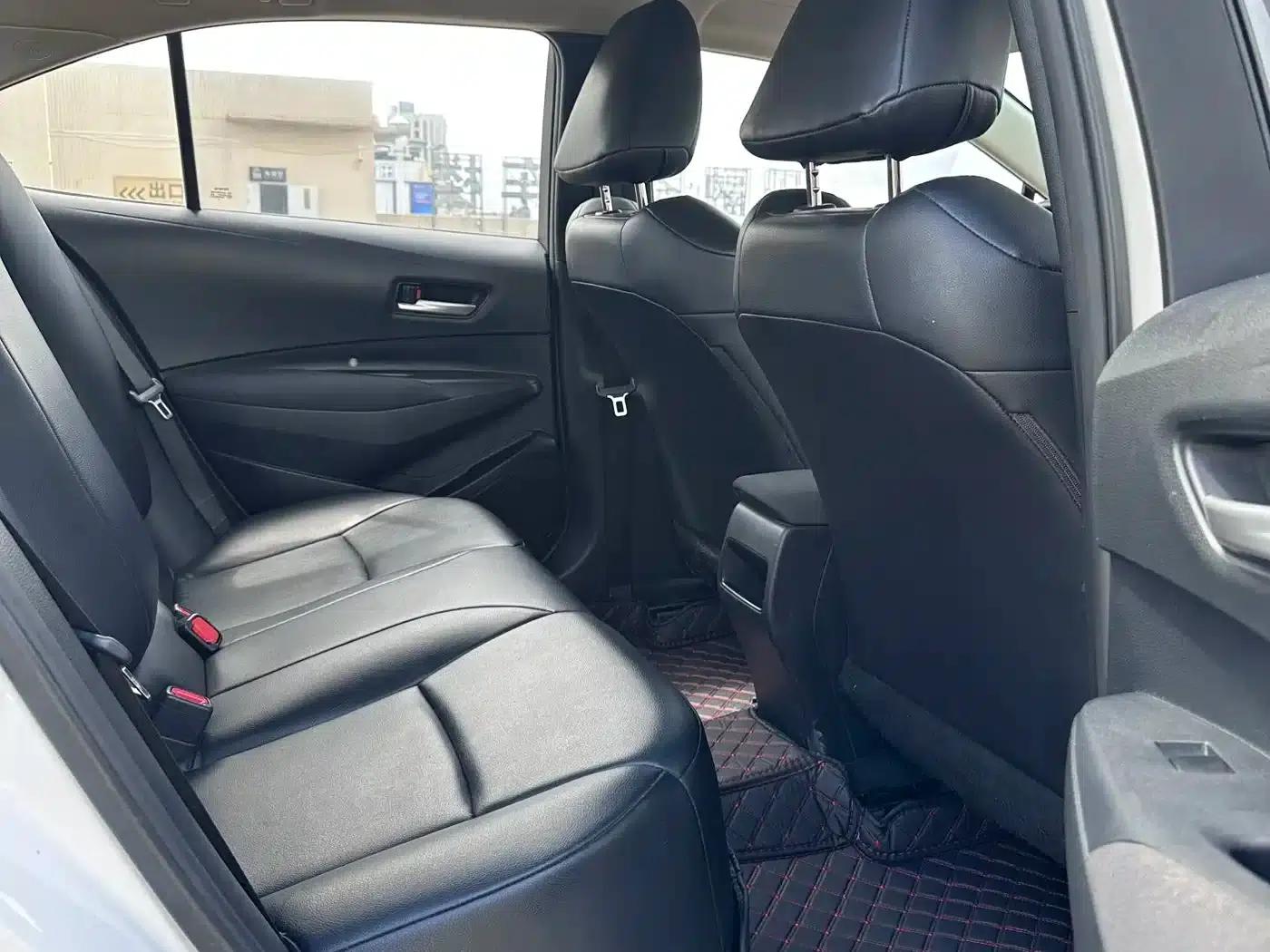 2021 Toyota Corolla 1.2T S-CVT Sport Edition — миниатюра 4
