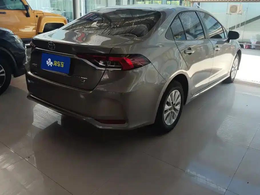 2021 Toyota Corolla 1.2T S-CVT Elite Edition — миниатюра 3