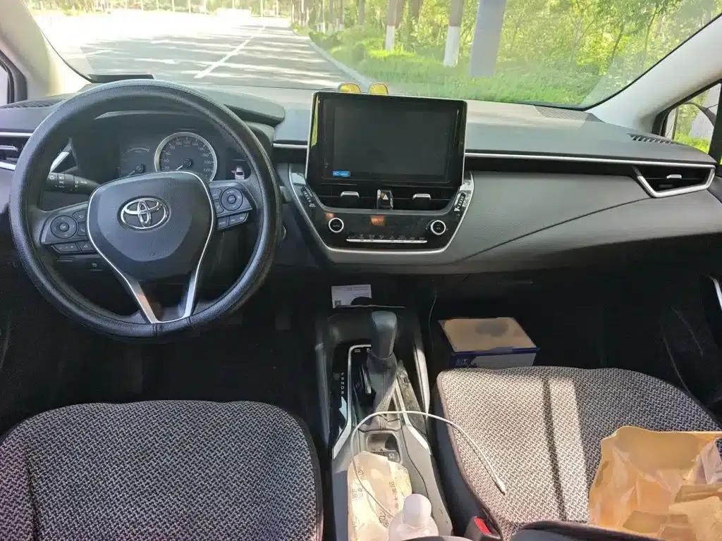 2021 Toyota Corolla Hybrid 1.8L E-CVT Elite Edition — миниатюра 13