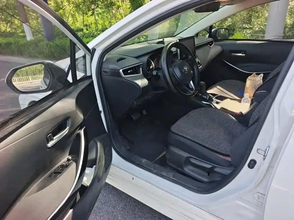 2021 Toyota Corolla Hybrid 1.8L E-CVT Elite Edition — миниатюра 14