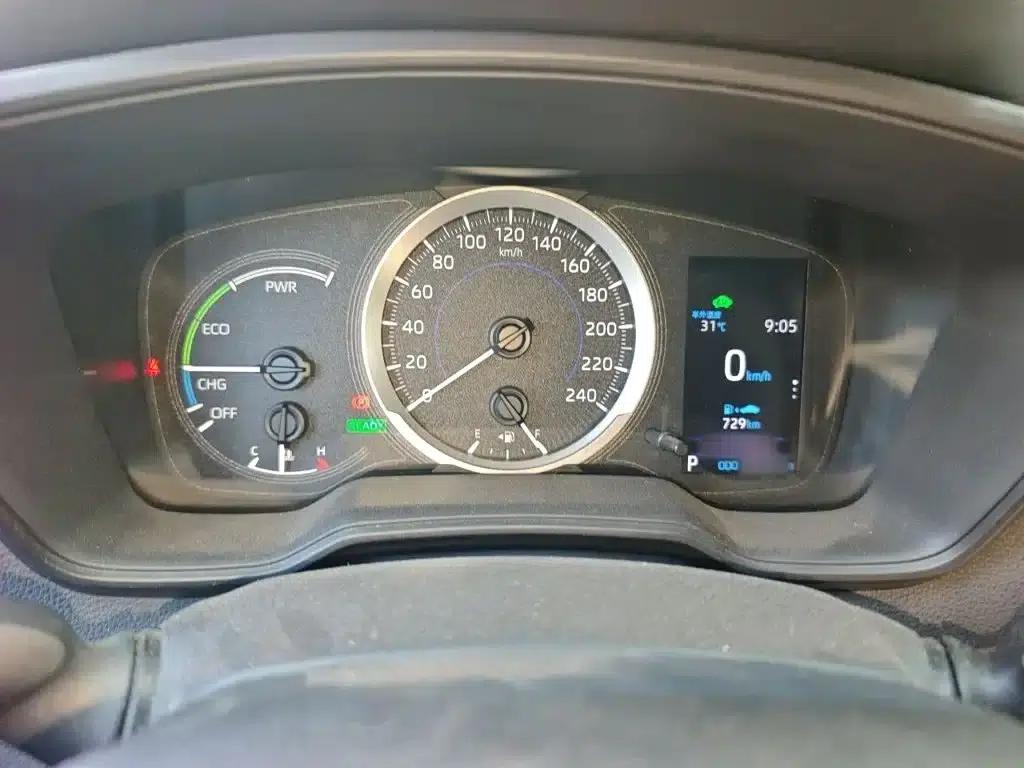 2021 Toyota Corolla Hybrid 1.8L E-CVT Elite Edition — миниатюра 4