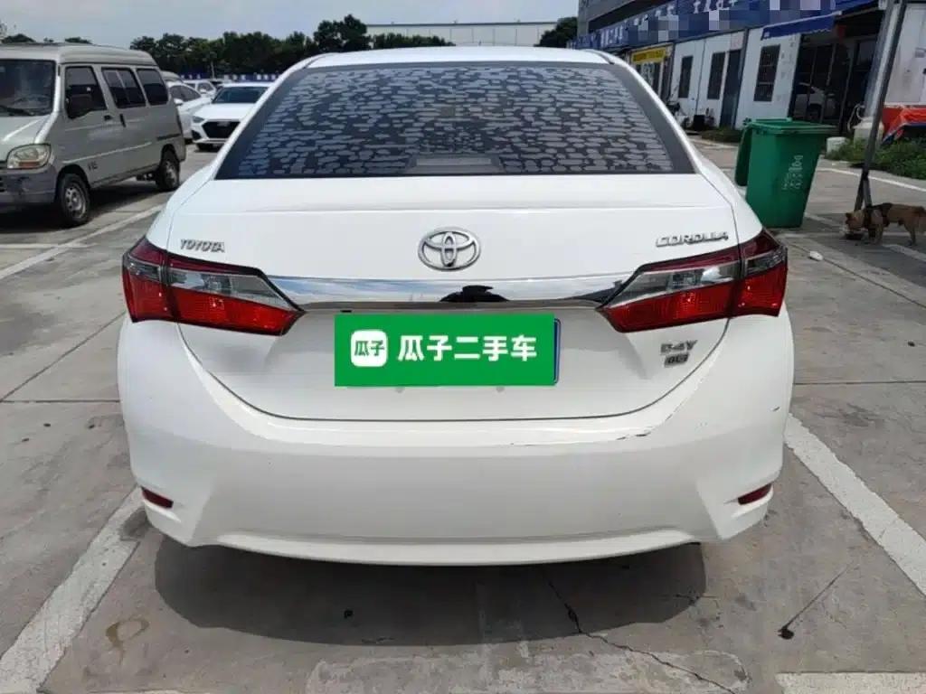 2017 Corolla Facelift 1.2T S-CVT GL-i — миниатюра 6