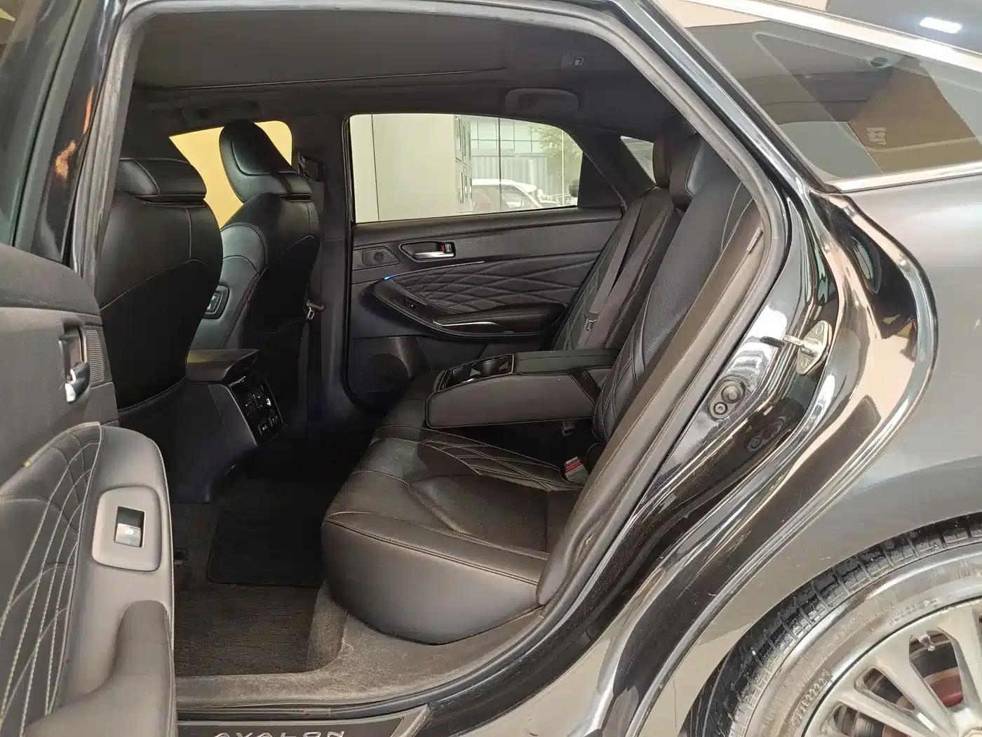 2019 Toyota Avalon 2.5L Touring Premium Edition (National V Emission Standard) — миниатюра 20