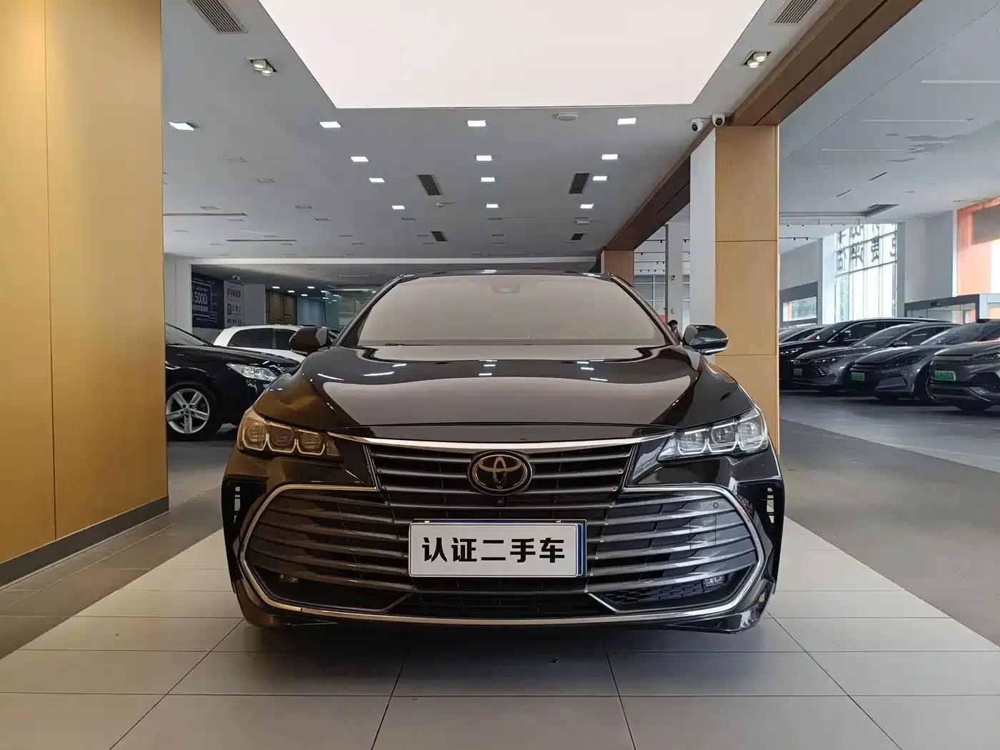 2019 Toyota Avalon 2.5L Touring Premium Edition (National V Emission Standard) — миниатюра 3